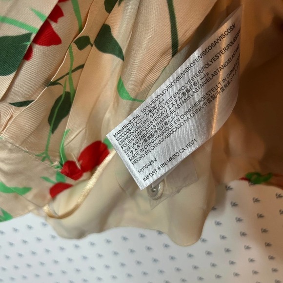 C/Meo Collective Gathered High Neck Floral Blouse 4 Tank Shirt Women's C Meo - Picture 5 of 7